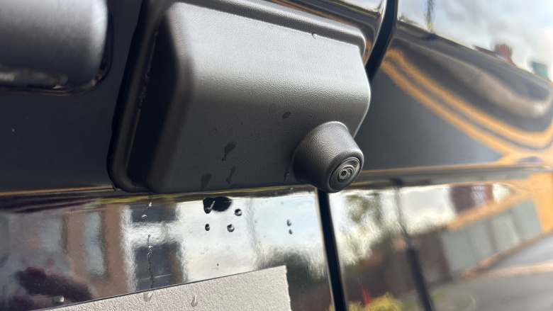 Ford Transit Custom 320 L2 Diesel Fwd 2.0 EcoBlue 136ps H1 Van Leader